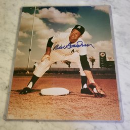 VINTAGE AUTOGRAPHED 8 X 10 GLOSSY COLOR PHOTO--NY YANKEES--BILL GARDNER