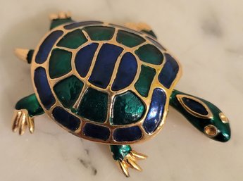 VINTAGE SIGNED 'BOUCHER' GOLDTONE TURTLE PIN WITH BLUE AND GREEN SECTONED   ENAMEL-QUALITY !