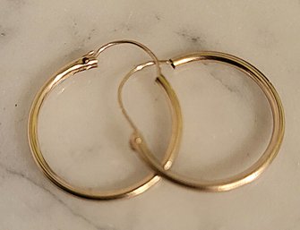 VINTAGE 14K YELLOW GOLD HOOP PIERCED EARRINGS-NEW OLD STOCK (3 OF 6)