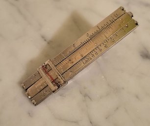 MARKED STERLING 'ERNON' TIE PIN OF A RULER