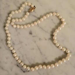 14K CULTURED PEARL BEADED NECKLACE--18'L