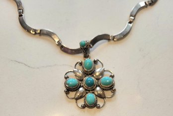 VINTAGE NATIVE AMERICAN WITH NECKLACE  SILVER TURQUOISE PENDANT