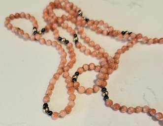 VINTAE SMALL BEADED CORAL NECKLACE WITH BLACK & GOLD ACCENTS--30'L