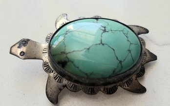 VINTAGE MARKED STERLING WITH TURQUOISE TURTLE PIN