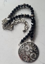 VINTAGE SILVERTONE WITH BLACK BEADS PENDANT NECKLACE