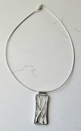 VINTAGE CONTEMPORARY MODERN STERLING SILVER ( 925)THAILAND THIN WIRE NECKLACE WITH  MODERN PENDANT---16'L