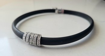 CONTEMPORAY MODERN   MARKED  STERLING  (925 ) BLACK LEATHER CHOKER WITH RHINESTONES