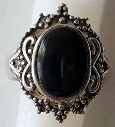 VINTAGE SILVERTONE & ONYX COCKTAIL RING---SIZE 7 1/2