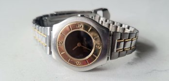 VINTAGE 'MONTANA' WATCH -SILVER & GOLDTONE WITH BLACK DIAL