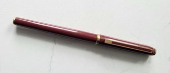 VINTAGE CROSS FOUNTAIN PEN-18K/750 GOLD POINT--RED/BURGANDY WITH GOLDTONE ACCENTS-F