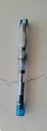 VINTAGE PILOT JAPAN 'CM' 113 CLEAR, WHITE & BLUE FOUNTAIN PEN