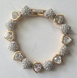 VINTAGE SWAROVSKI MARKED   CRYSTAL HEART BRACELET SET IN HEAVY MOUNTING-HIGH QUALITY!