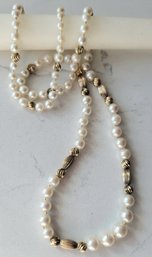 VINTAGE 14KT YELLOW GOLD & PEARL NECKLACE--INDIVIDUALLY KNOTTED--ORIGINAL CASE---26'L