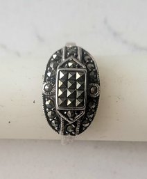 ANTIQUE STERLING SILVER MARKED 925 MARCASITE MOSAIC COCKTAIL RING---SIZE 8