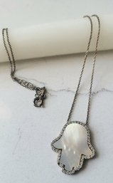 VINTAGE STERLING SILVER GOLD PLATED MOTHER OF PEARL & CUBIC ZIRCONIA HAMSA PENDANT NECKLACE