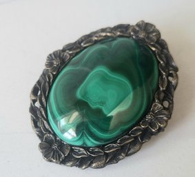ANTIQUE GOLDTONE LARGE MALACHITE BROOCH WITH 'C' CLASP