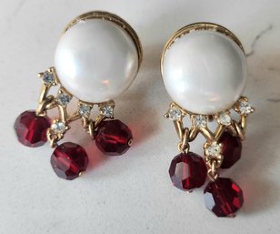 VINTAGE MARKED 'TRIFARI' GOLDTONE CLIP ON EARRINGS WITH FAUX PEARL/ CLEAR RHINESTONES & RED BEADS