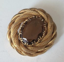 VINTAGE GOLDTONE BROOCH WITH SMOKY QUARTZ