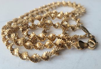 VINTAGE MARKED 'NAPIER' GOLDTONE TWISTED NECKLACE---29 1/2'L