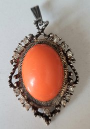 VINTAGE GOLDTONE WITH   CORAL COLOR OVAL STONE BROOCH/PENDANT