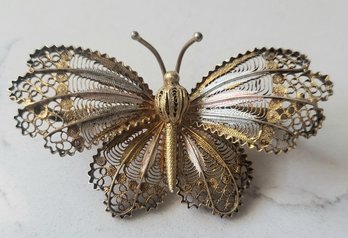 VINTAGE  DELICATE. TWO TONE FILIGREE BUTTERFLY BROOCH