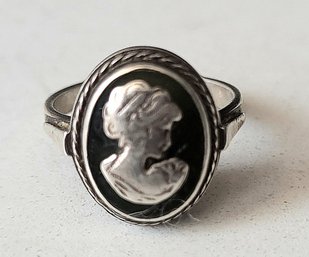 ANTIQUE  STERLING SILVER WITH MAKERS MARK CAMEO STYLE RING--SIZE 6