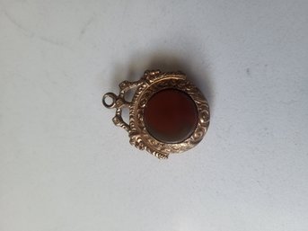 VINTAGE GOLD PLATED JASPER AND ONYX PENDANT