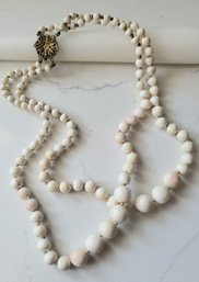 VINTAGE MARKED 'DEMARIO' DOUBLE STRAND GRADUATED BEADED NECKLACE