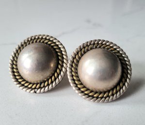 VINTAGE STERLING SILVER MARKED TC-54-925-MEXICO PIERCED EARRINGS