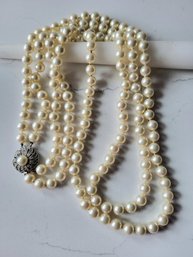 VINTAGE SIGNED 'MAJORICA' DOUBLE STRAND PEARL NECKLACE WITH SILVERTONE CLASP