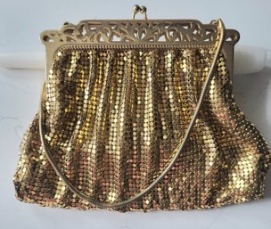 VINTAGE MESH 'WHITING & DAVIS CO. BAGS-USA' PURSE