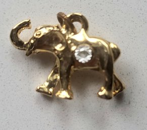 VINTAGE GOLDTONE ELEPHANT CHARM WITH RHINESTONE