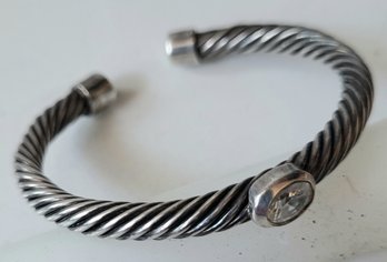 VINTAGE  CONTEMPORARY MODERN TWISTED SILVERE BANGLE WITH OVAL CRYSTAL BEZEL SET STONE! DAVID YURMAN STYLE