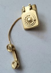 VINTAGE MARKED 'JJ' GOLDTONE ROTARY DIAL TELEPHONE PIN-judith Jack