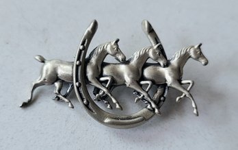 VINTAGE STERLING SILVER MARKED 'B-STER' HORSE BROOCH