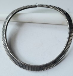 VINTAGE SILVERTONE CHOKER