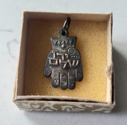 VINTAGE 'HAMSA' ISRAEL PENDANT IN ORIGINAL BOX