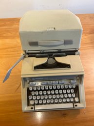 Vintage Hermes Typewriter!