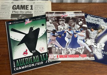 Lot Of 3 X 1998 Yankee Programs And Sports Illustrated World Champ Play By Play