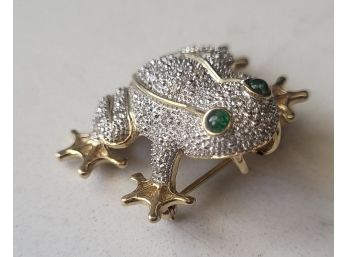VINTAGE MARKED 14KT (585) ITALIAN Yellow Gold WITH MAKERS MARK FROG PIN WITH GENUINE DIAMONDS & EMERALD EYES!!