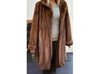 ELEGANT THRE-QUARTER LENGTH HIGH QUALITY MINK COAT-SIZE 8-DESIGNER