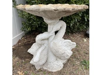 Vintage Cement Outdoor Garden SWAN Birdbath