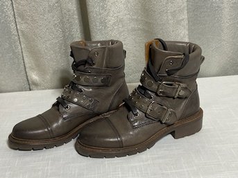 Frye Womens Boot- Biker Boot - Excellent Like New Condition Size 8