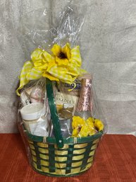 Wrapped Gift Basket Of Bath Items - NEW