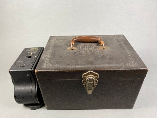 Antique QRS Home Movie Camera & Projector In Original Case