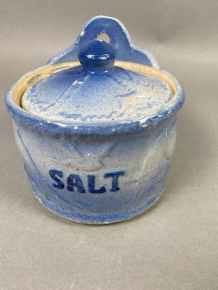 Beautiful Salt Glaze Stoneware Salt Crock With Lid In The Lovebirds Pattern