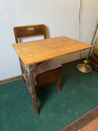 Vintage Child's Elementary Primary School Desk, Top Appears To Be Oak