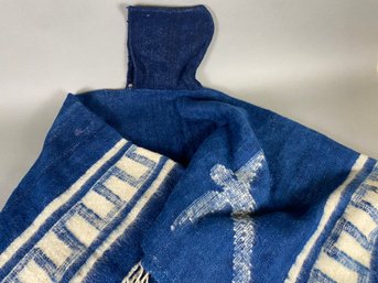 Beautiful Hooded Poncho Blanket Cape Handwoven Blue With Birds Fringe Guatemala