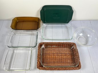 Great Lot Of Glass Cookware Including Pyrex, Anchor, And Arcopal France Baking/casserole Dishes