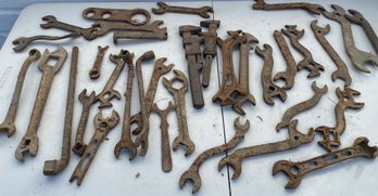 Large Lot Of Antique Farm Tools Including John Deer, P&O Co, And Planet
